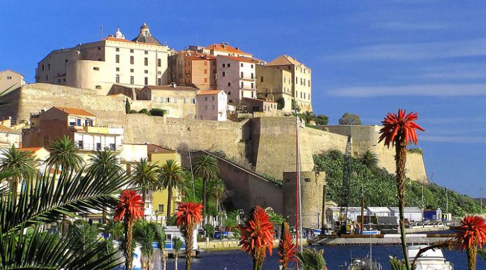 Достопримечательности Корсики: что посмотреть на родине Наполеона Бонапарта