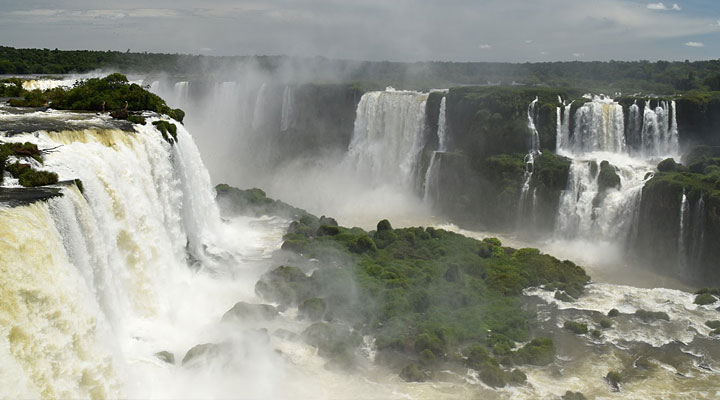 Водопады Игуасу: величественное чудо Южной Америки
