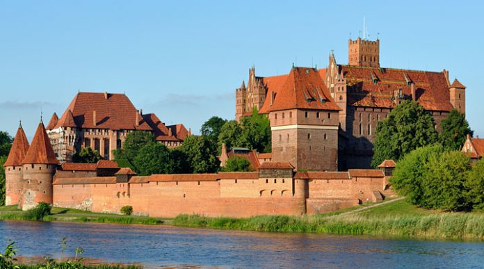 Замок Мальборк: самое большое кирпичное строение в мире