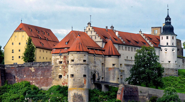 Замок Хелленштайн: один из самых древних форпостов Германии
