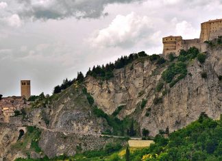 Крепость Сан-Лео: огромный средневековый форт, где закончил свои дни граф Калиостро