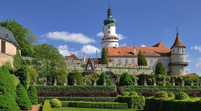 Нове-Место-над-Метуйи: настоящее Средневековье в центре современной Чехии