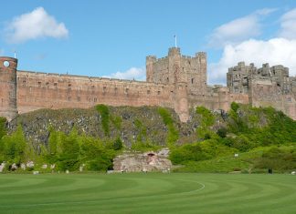 Замок Бамбург: уникальный кусочек истории, оставляющий посетителей в искреннем изумлении