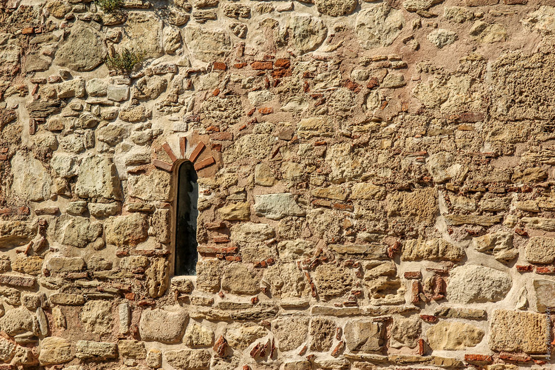 Крепостная стена Несебра