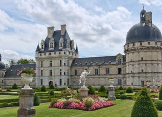 Замок Валансе: знаковое место долины Луары