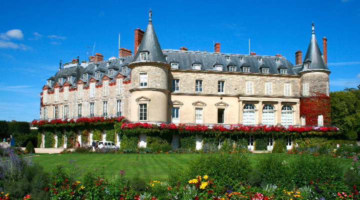 Замок Рамбуйе: многовековая резиденция глав Франции