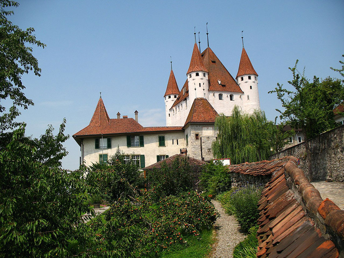 Замок Тун